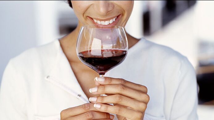 beber vino durante una dieta es posible